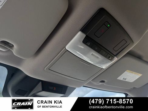 Used 2021 Nissan Rogue SV FWD image 18