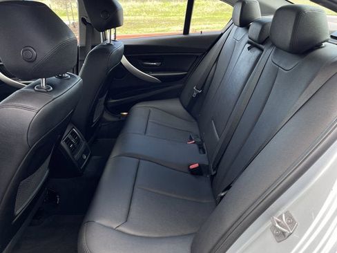 Used 2017 BMW 320i xDrive Sedan image 27