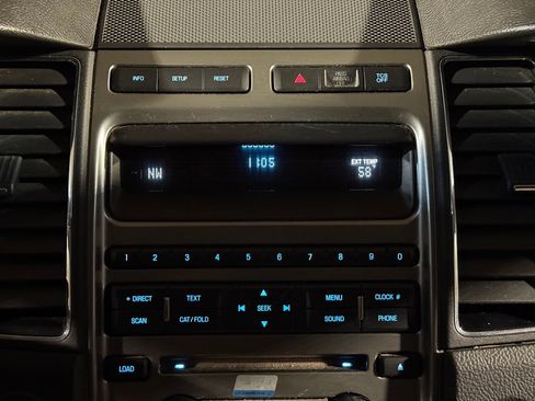 Used 2011 Ford Taurus Limited w/ 301A Rapid Spec Order Code image 29