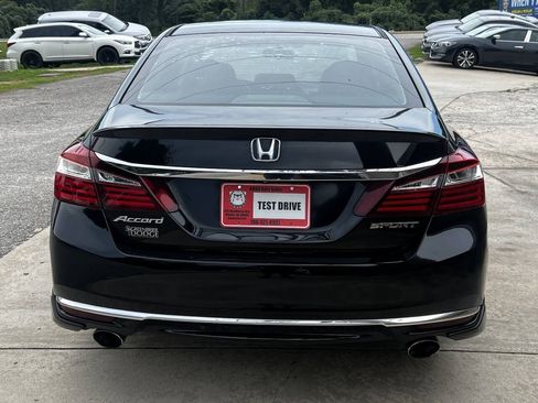 Used 2016 Honda Accord Sport image 5