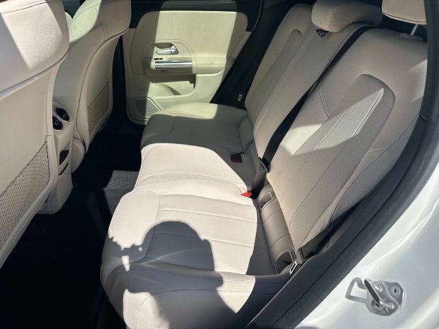 Certified 2023 Mercedes-Benz GLA 250 4MATIC image 11