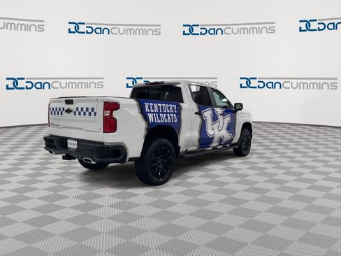 Used 2025 Chevrolet Silverado 1500 LT Trail Boss w/ LT Trail Boss Premium Package AWD/4WD image 8