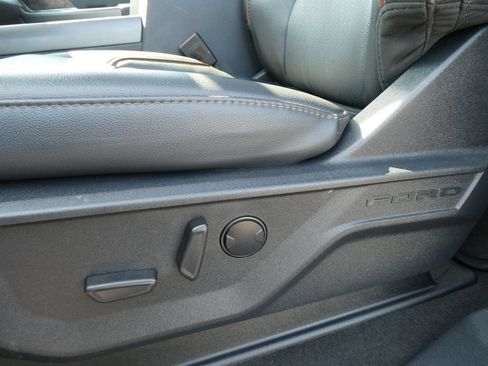 Used 2026 Ford F250 Lariat AWD/4WD image 25