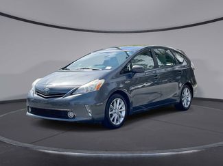 Used 2014 Toyota Prius V Five video 1
