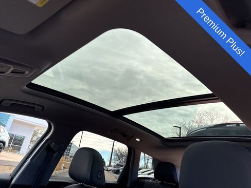 Used 2025 Audi Q6 e-tron Premium Plus w/ Premium Plus AWD/4WD image 23