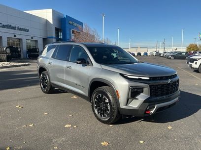 Used 2025 Chevrolet Traverse Z71
