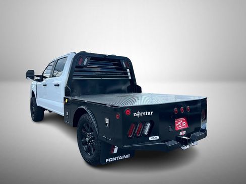 Used 2024 Ford F250 XL w/ XL Chrome Package AWD/4WD image 3