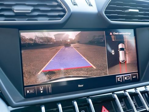 Used 2023 Lamborghini Urus S AWD/4WD image 56