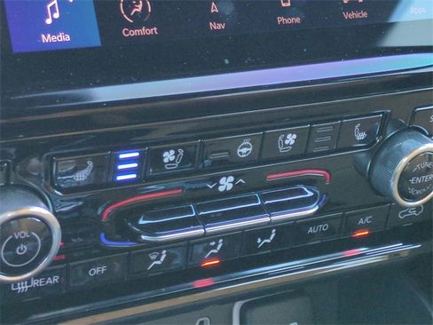 Used 2024 Jeep Grand Cherokee L Summit image 29