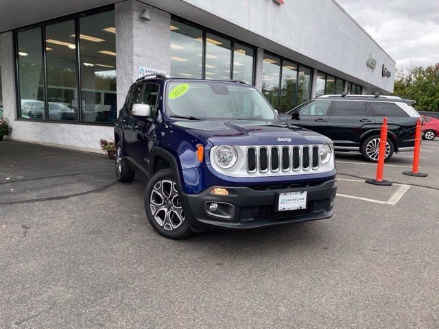 Used 2016 Jeep Renegade Limited AWD/4WD image 3