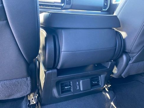 Certified 2024 GMC Sierra 1500 SLT image 19