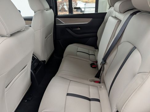 New 2026 MAZDA CX-90 Plug-In Hybrid w/ Preferred image 13