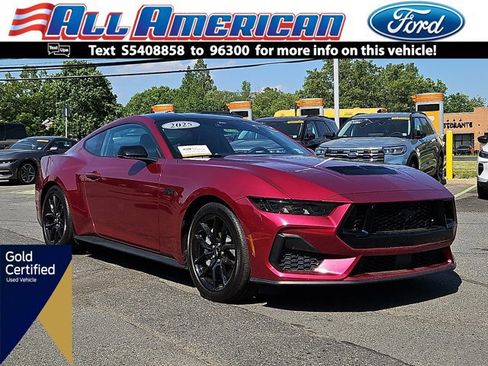 Certified 2025 Ford Mustang GT Premium RWD image 1