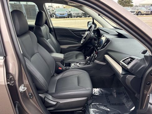 Certified 2023 Subaru Forester Limited image 10