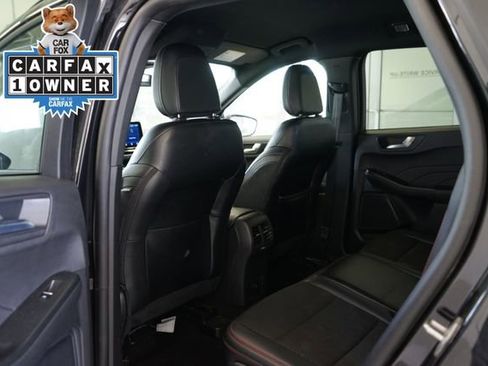 Certified 2025 Ford Escape ST-Line AWD/4WD image 29