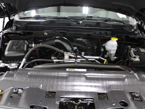 Used 2021 RAM 1500 Warlock AWD/4WD image 10