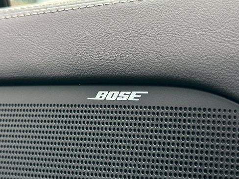 New 2025 Volvo EX90 Plus w/ Protection Package Premier image 21