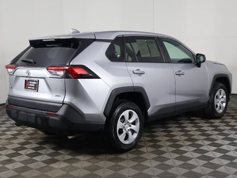 Used 2024 Toyota RAV4 LE image 7