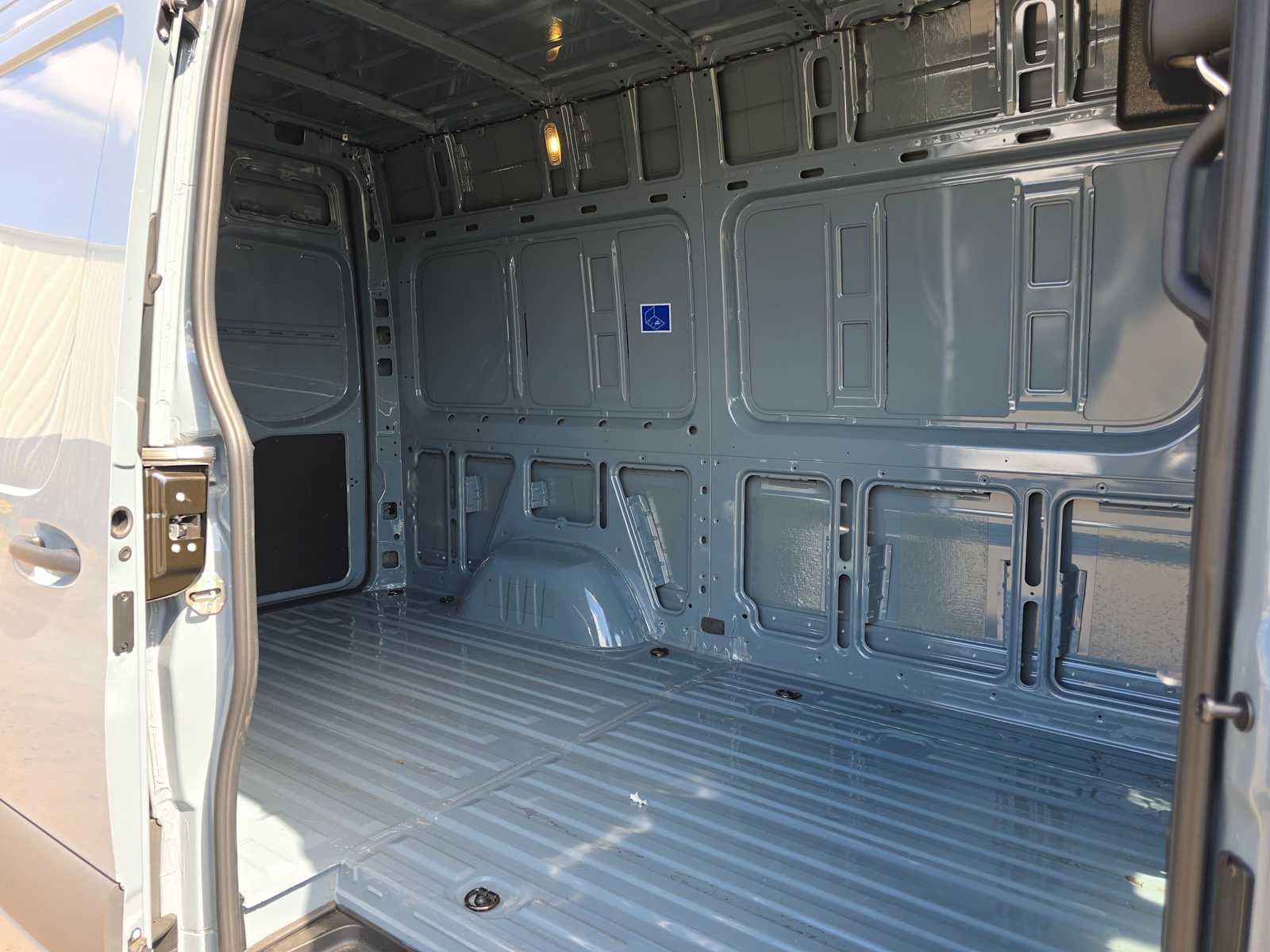 Used 2026 Mercedes-Benz Sprinter 2500 image 15