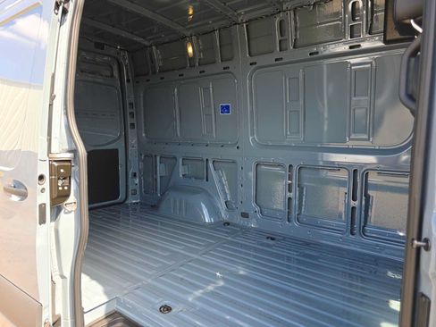Used 2026 Mercedes-Benz Sprinter 2500 image 15