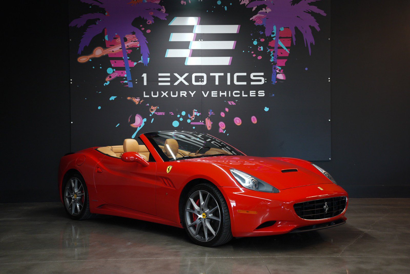 Used 2011 Ferrari California RWD image 4