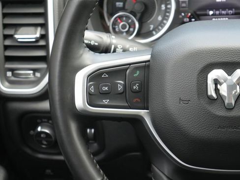 Used 2021 RAM 1500 Big Horn AWD/4WD image 17