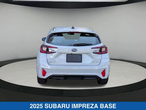 Certified 2025 Subaru Impreza 2.0i image 5