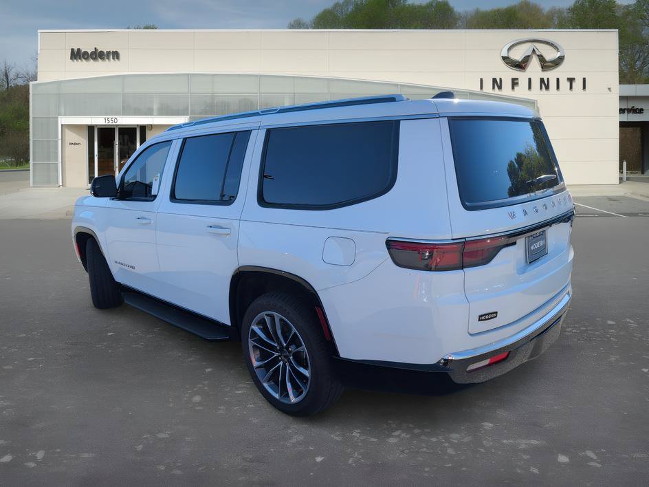 Used 2024 Jeep Wagoneer Series II w/ Premium Group I AWD/4WD image 5