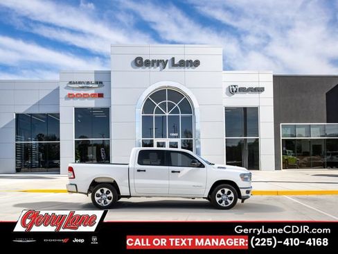 Used 2023 RAM 1500 Big Horn AWD/4WD image 1