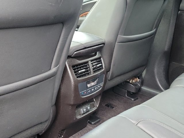 Used 2017 Acura MDX w/ Technology Package AWD/4WD image 24