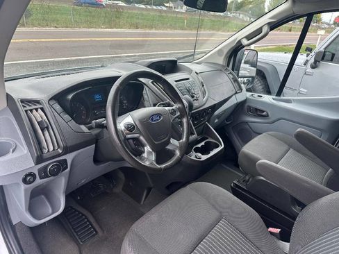 Used 2017 Ford Transit 150 XL image 8