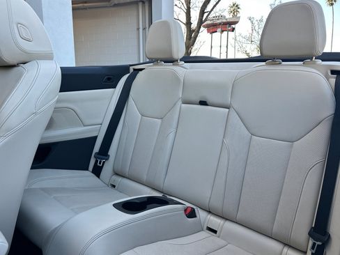 Used 2024 BMW 430i Convertible image 25