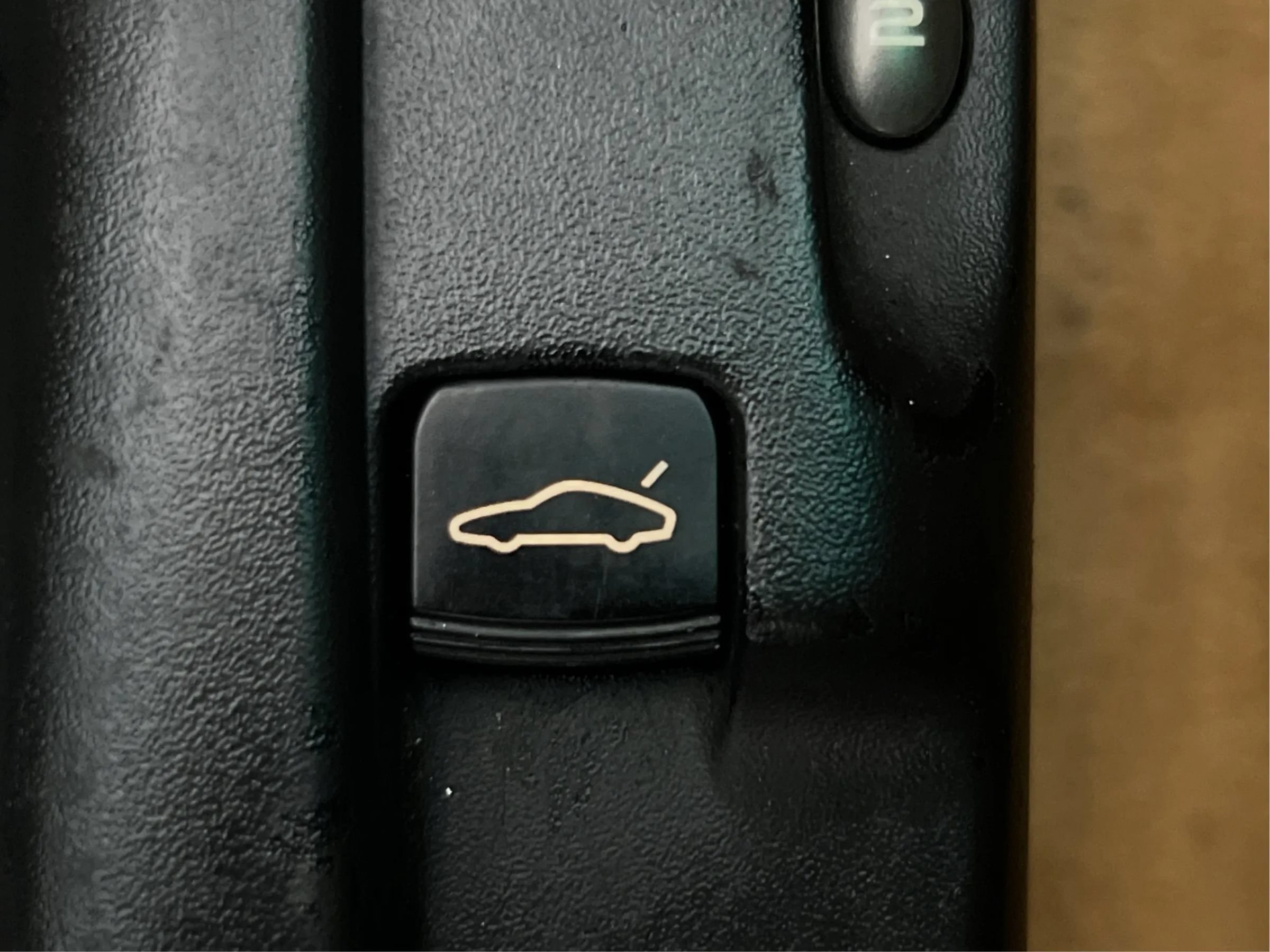 Used 2002 Porsche 911 Cabriolet image 41