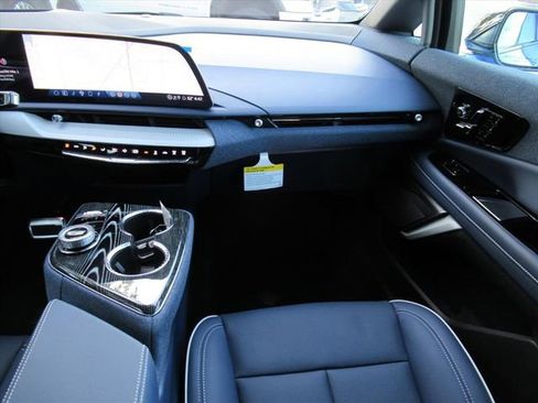 New 2026 Cadillac Optiq Luxury 2 image 14