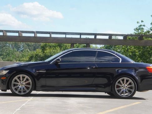 Used 2011 BMW M3 Convertible RWD image 13