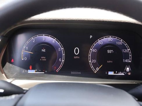 Used 2024 Jeep Grand Cherokee Altitude AWD/4WD image 19