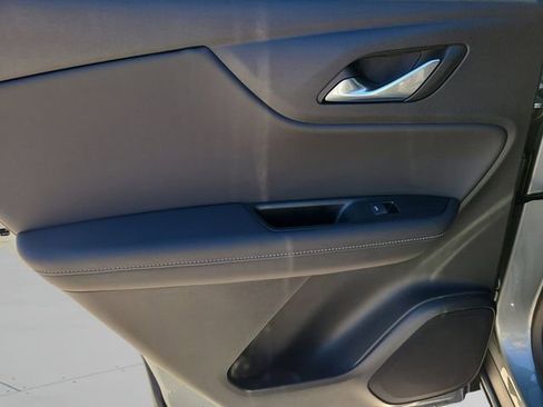 New 2026 Chevrolet Blazer LT image 29