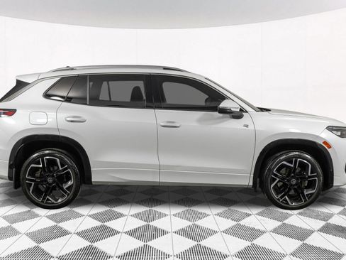 Used 2025 Volkswagen Tiguan SEL R-Line AWD/4WD image 16
