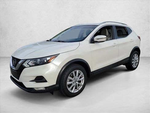 Used 2020 Nissan Rogue Sport SV w/ All-Weather Package AWD/4WD image 1