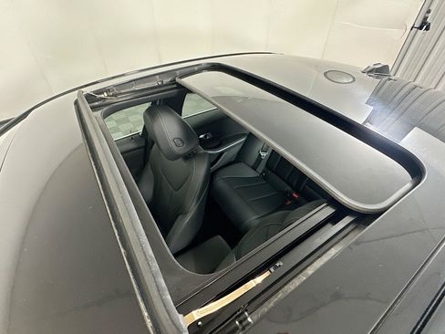 Used 2025 BMW 330i Sedan RWD image 26