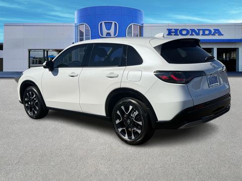 New 2026 Honda HR-V EX-L image 4
