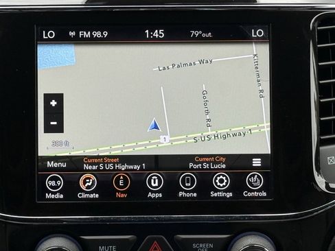 Used 2021 Jeep Grand Cherokee Limited image 13