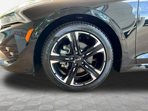 Used 2023 Kia K5 GT-Line FWD image 32