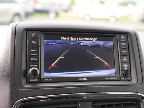 Used 2018 Dodge Grand Caravan SE w/ UConnect Hands-Free Group FWD image 26