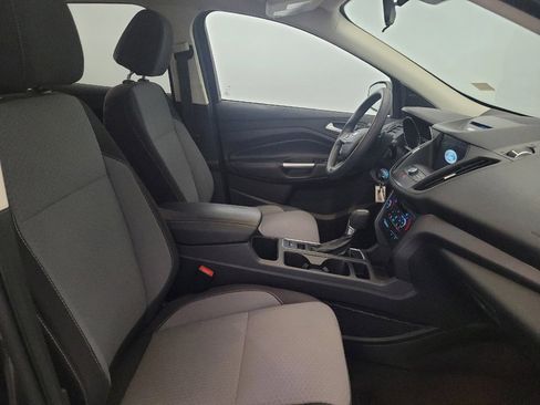 Used 2017 Ford Escape SE w/ Equipment Group 201A AWD/4WD image 21