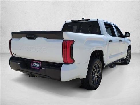 Used 2025 Toyota Tundra SR w/ SR Tow Package AWD/4WD image 5