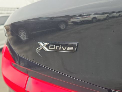 Used 2023 BMW 540i xDrive w/ Convenience Package image 32