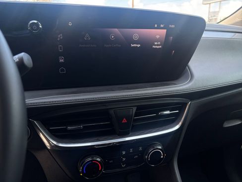 Used 2025 Buick Encore GX Preferred FWD image 20