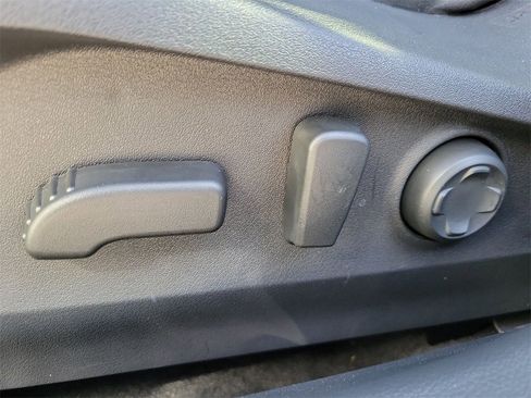 Used 2024 Subaru Outback Limited image 17