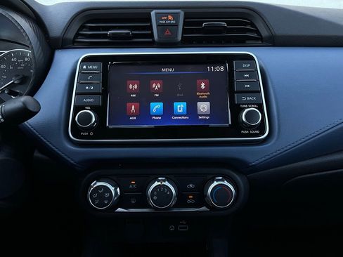 Used 2025 Nissan Versa SV image 24